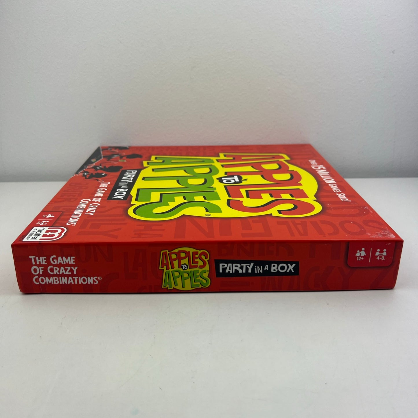 Mattel Apples to Apples Party in a Box Game The Game of Crazy Combinations