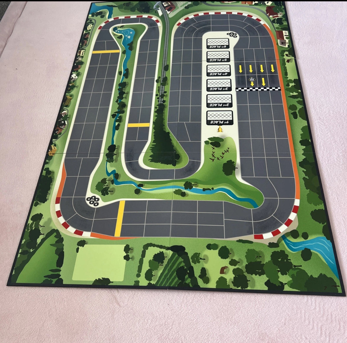 Downforce Betting & Auto Racing Board Game Wolfgang Kramer Complete
