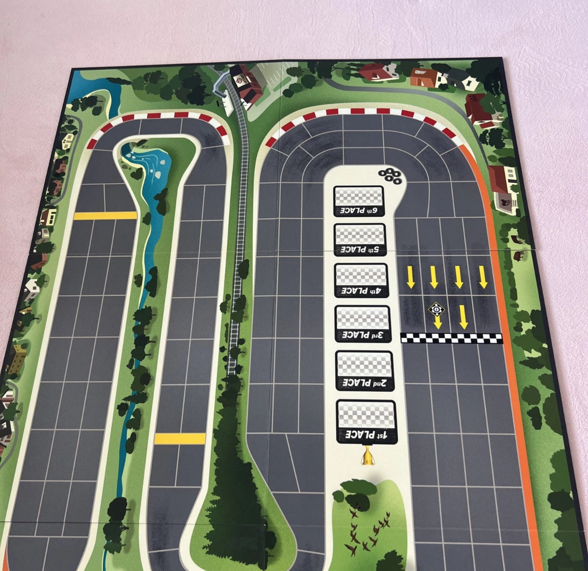 Downforce Betting & Auto Racing Board Game Wolfgang Kramer Complete