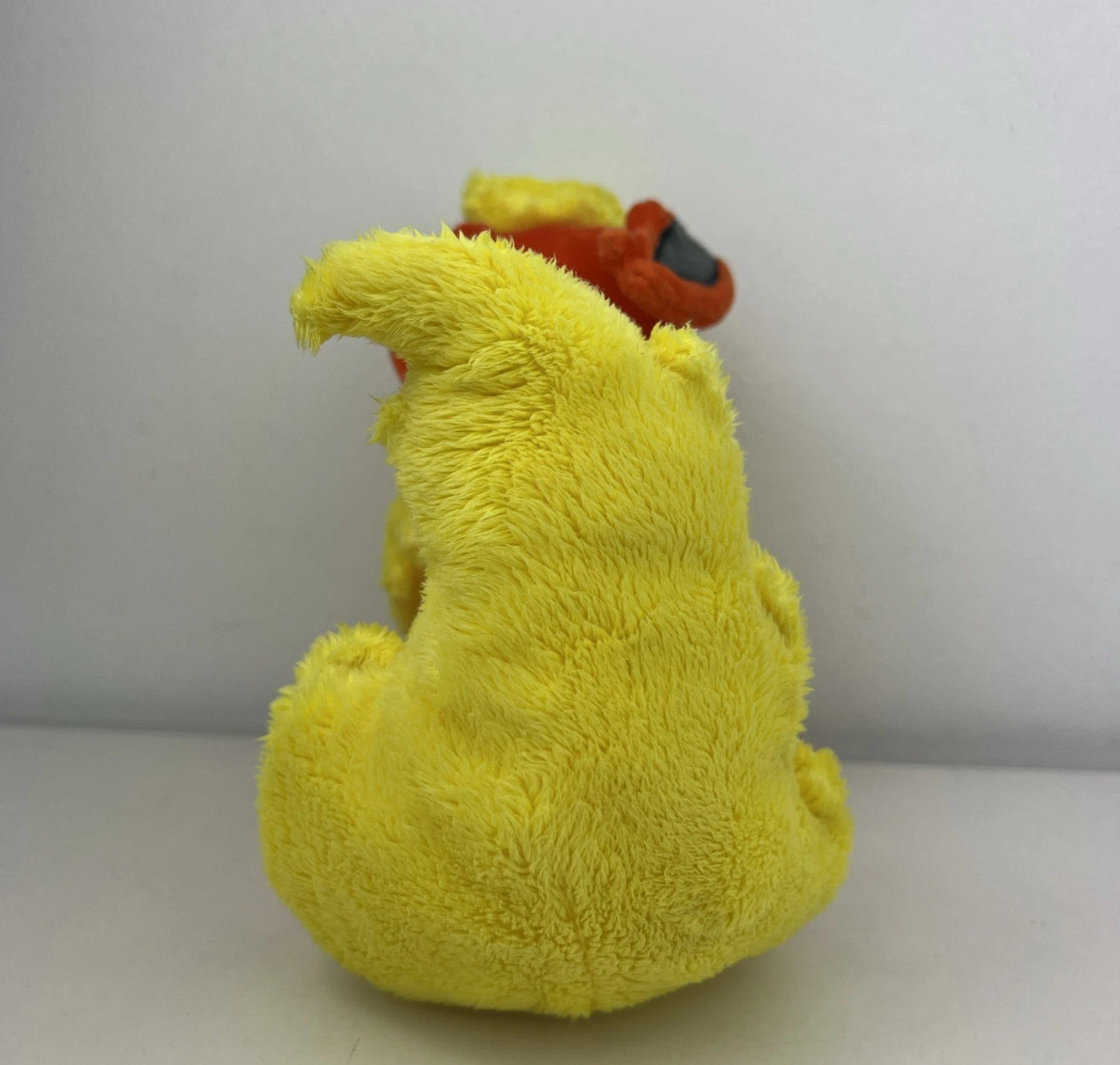 Pokémon Flareon Plush 8” 2018 WCT Genuine