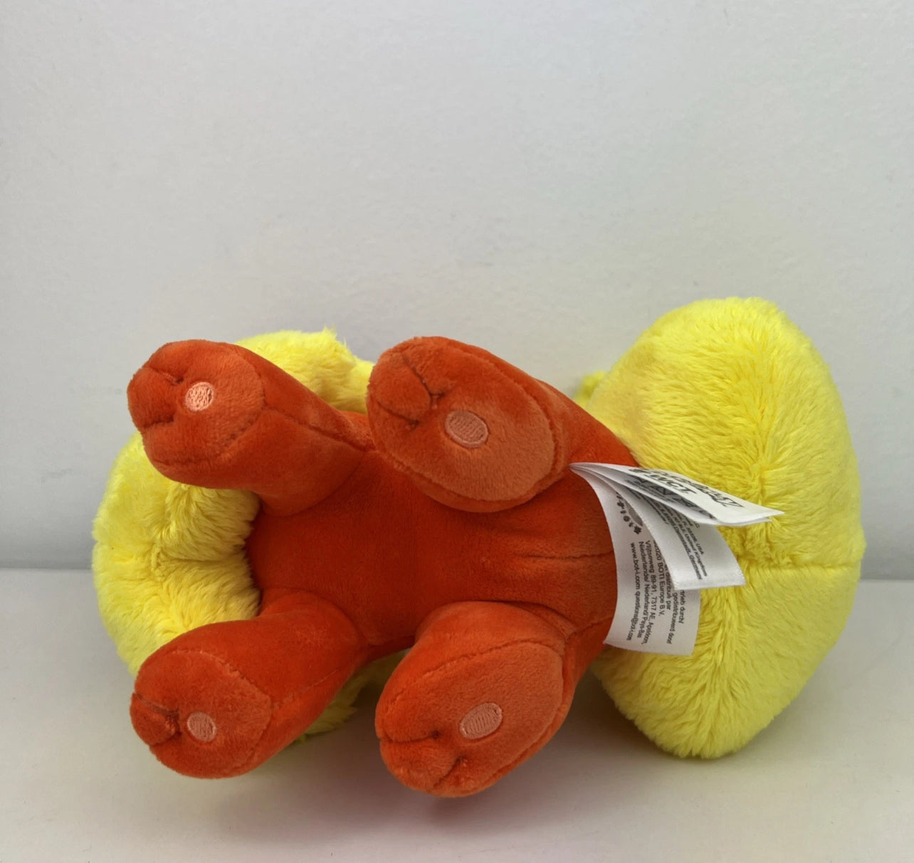 Pokémon Flareon Plush 8” 2018 WCT Genuine